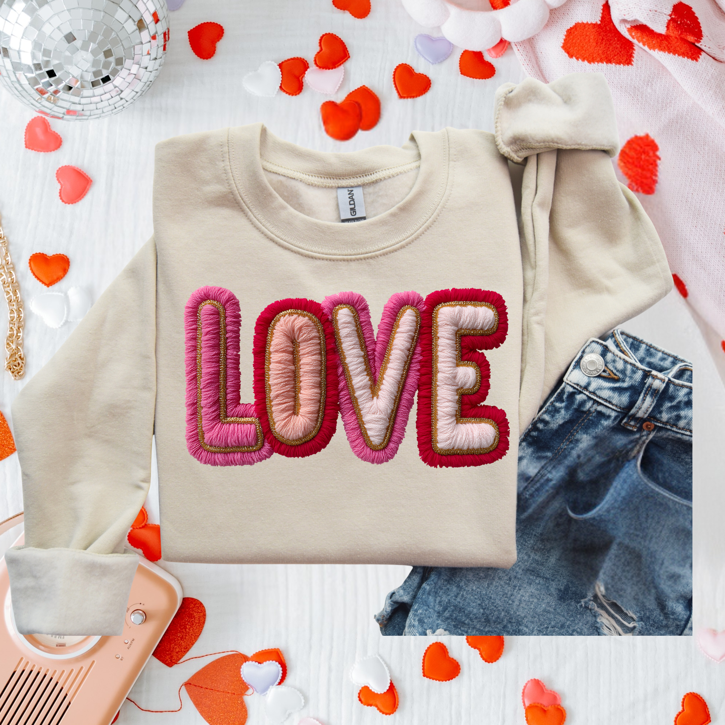 Faux Yarn Love Graphic Tee/Sweatshirt