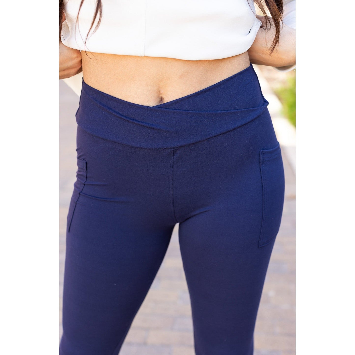 Ready to Ship | The Nadia - NAVY Crossover Full Length Leggings with Pockets