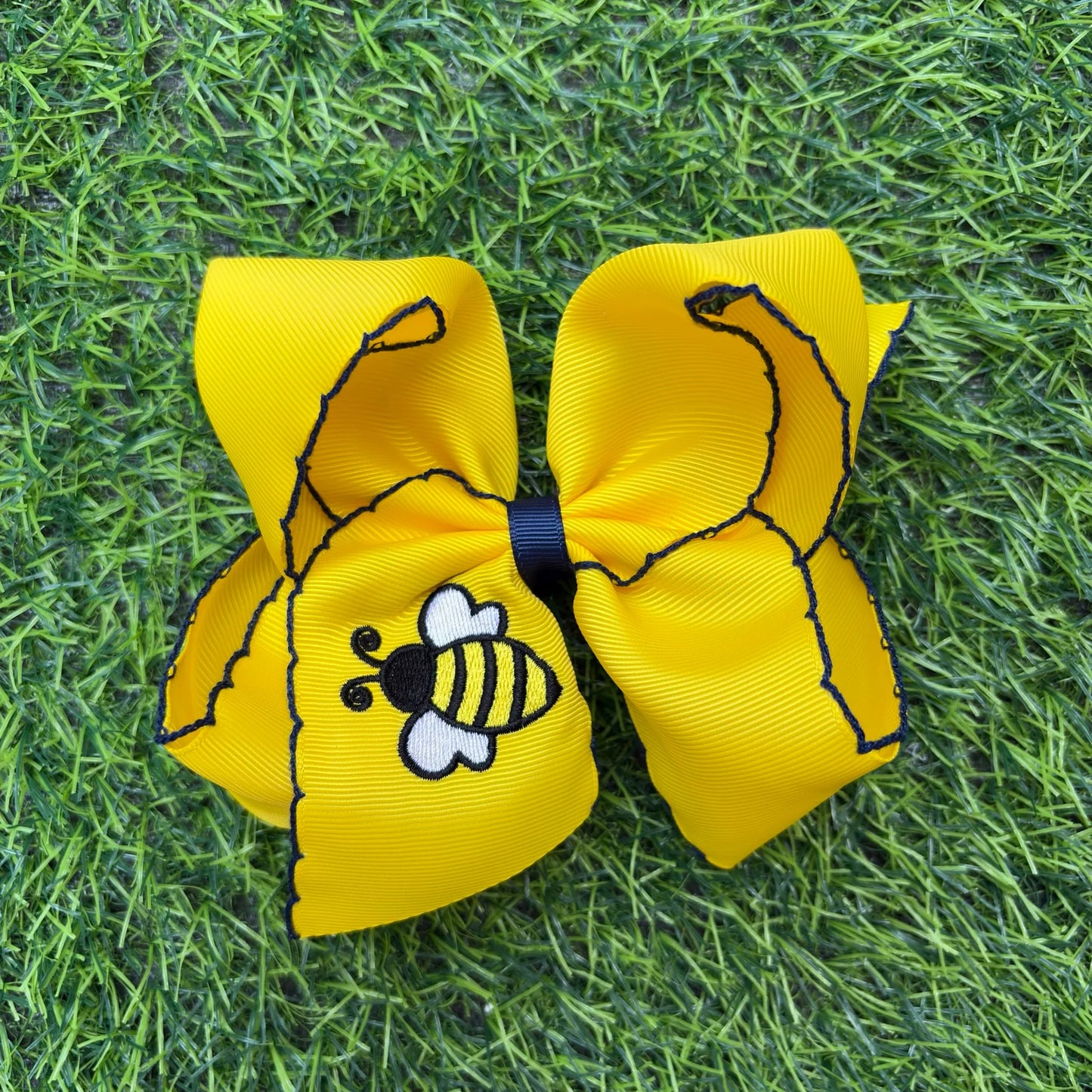 Embroidered Bee Bow