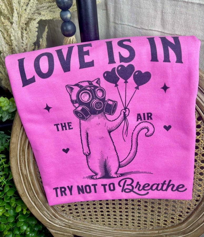 Love is in the Air Tee (Steal Deal)