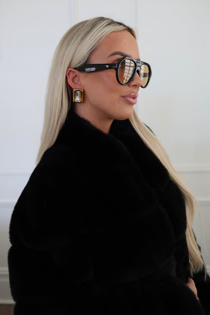 BROOKE EARRINGS – WHITE ￼