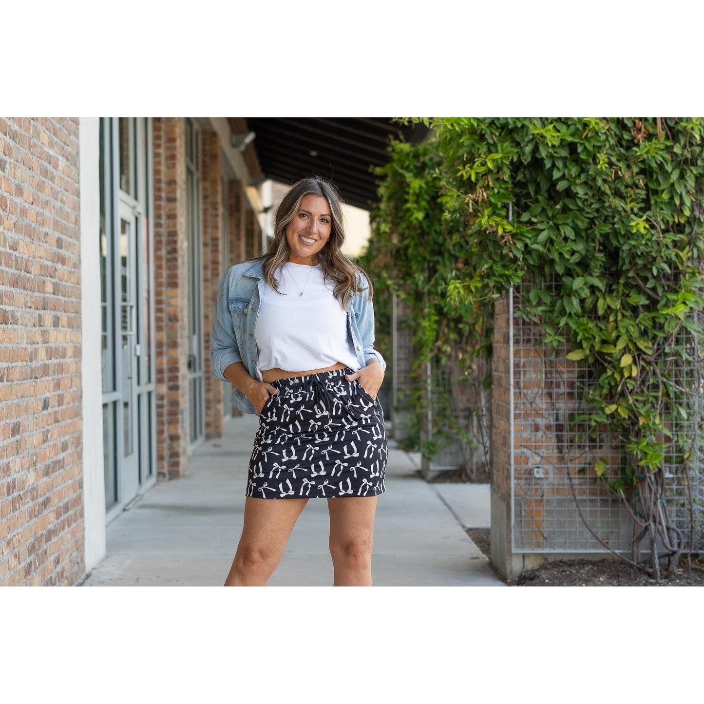 The Millie: White Bow Jogger Skirt