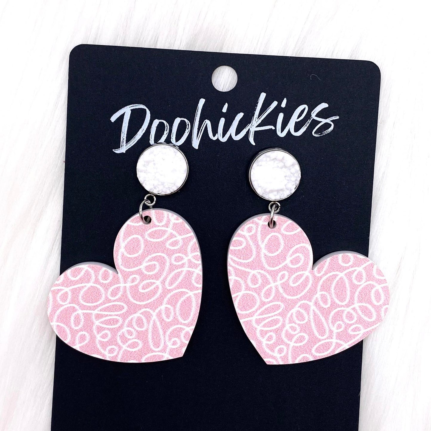2" Scrolling Heart Dangles - Valentines Acrylics