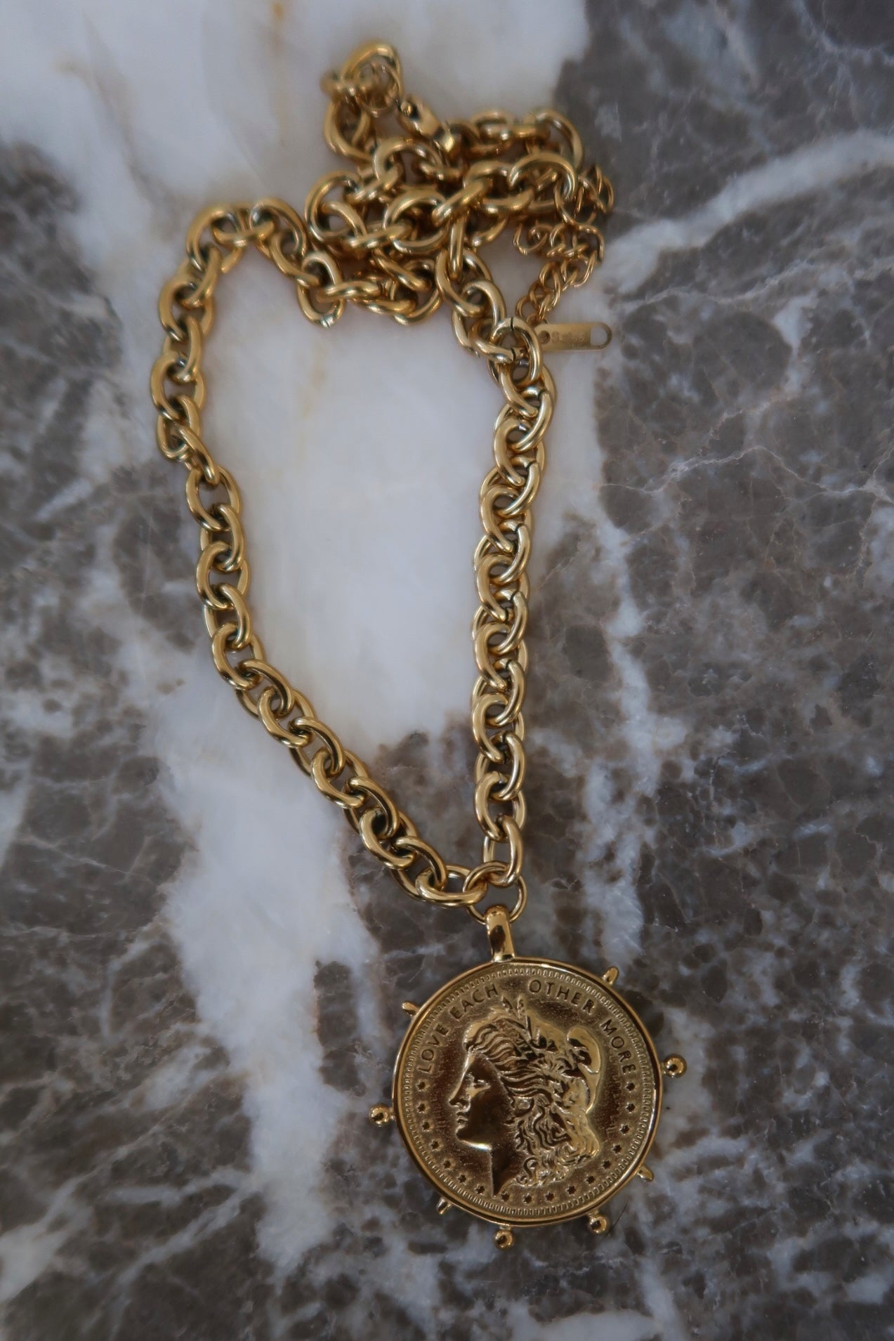 GOLD COIN NECKLACE