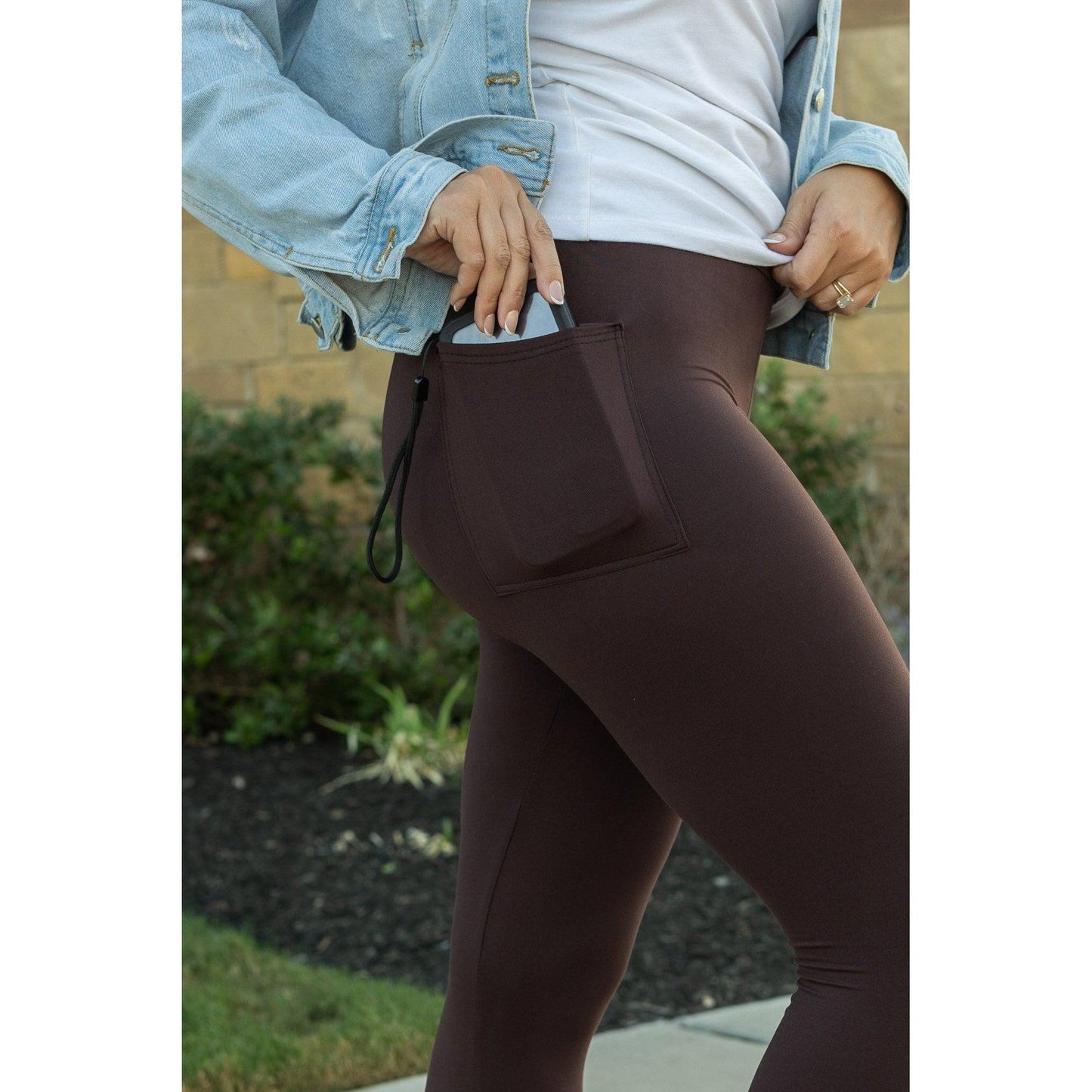 Buttery soft brown leggings for women, High-waisted brown leggings with side pockets.