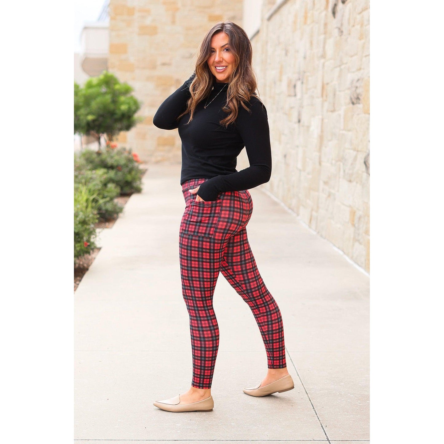 Ready to Ship | The Holly Plaid Leggings