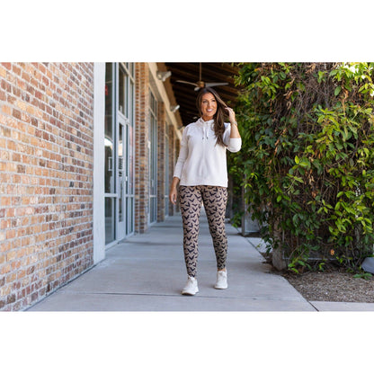 The Betty Leopard Bats Leggings