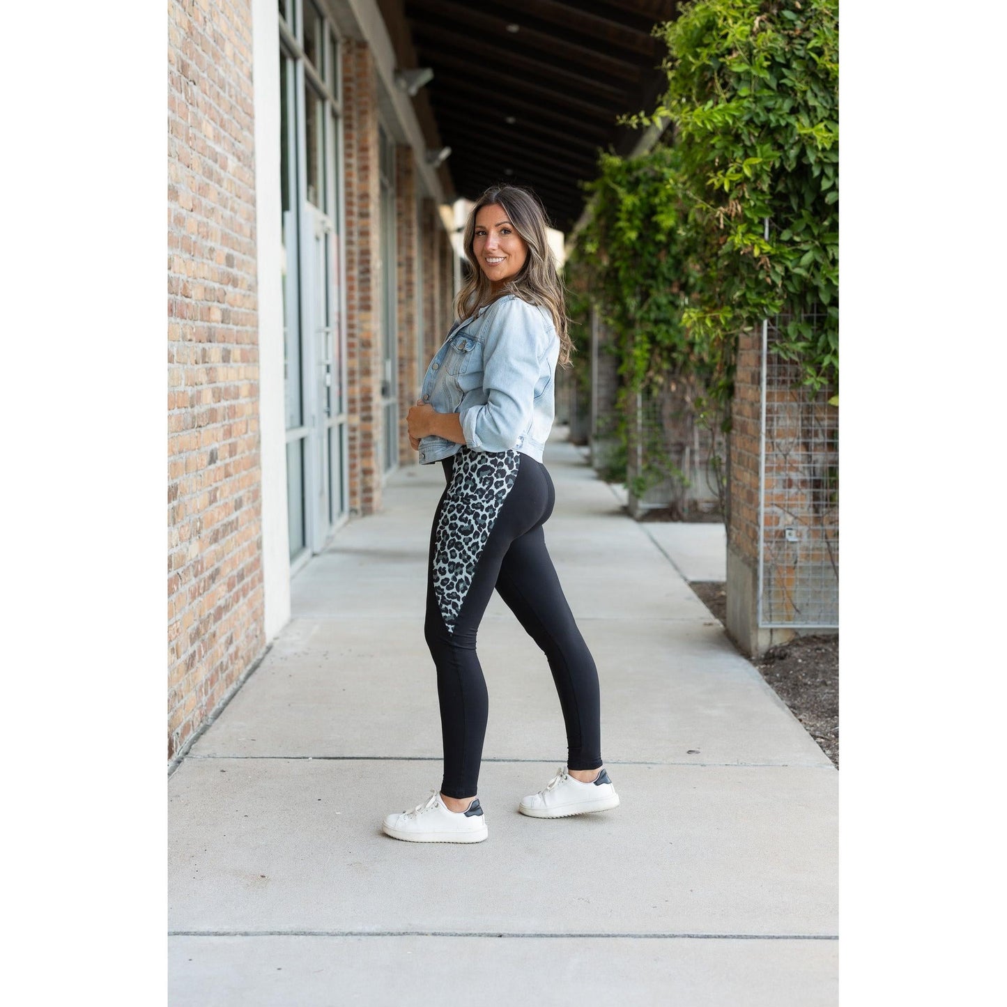 Ready to Ship  | The Sabrina - Snow Leopard Panel Leggings