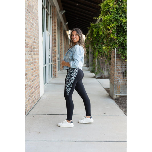 Ready to Ship  | The Sabrina - Snow Leopard Panel Leggings