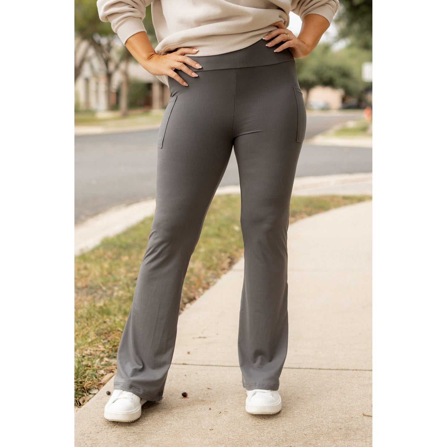 Ready to Ship | The Cassie - 30  CHARCOAL Bootcut Leggings with Pockets