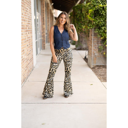 Ready to Ship | The Francesca Leopard Super Flare Leggings