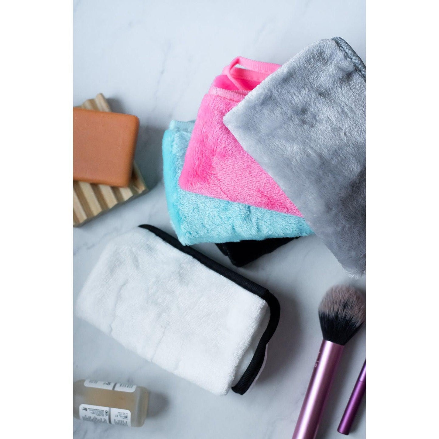Eco-friendly washable makeup eraser cloth-Makeup remover cloth that removes makeup with just water