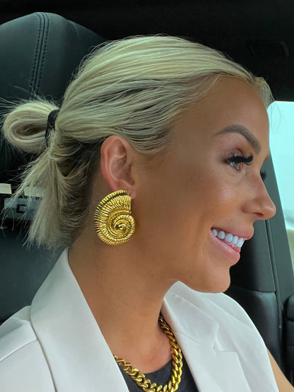 LARGE SEASHELL EARRINGS