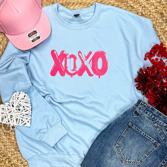 XOXO | Balloon Graphic Tee | Valentine Romance Design